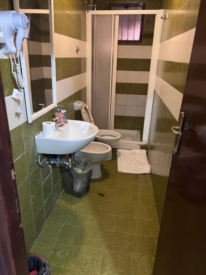 guesthouse ava roma Eksteriør billede